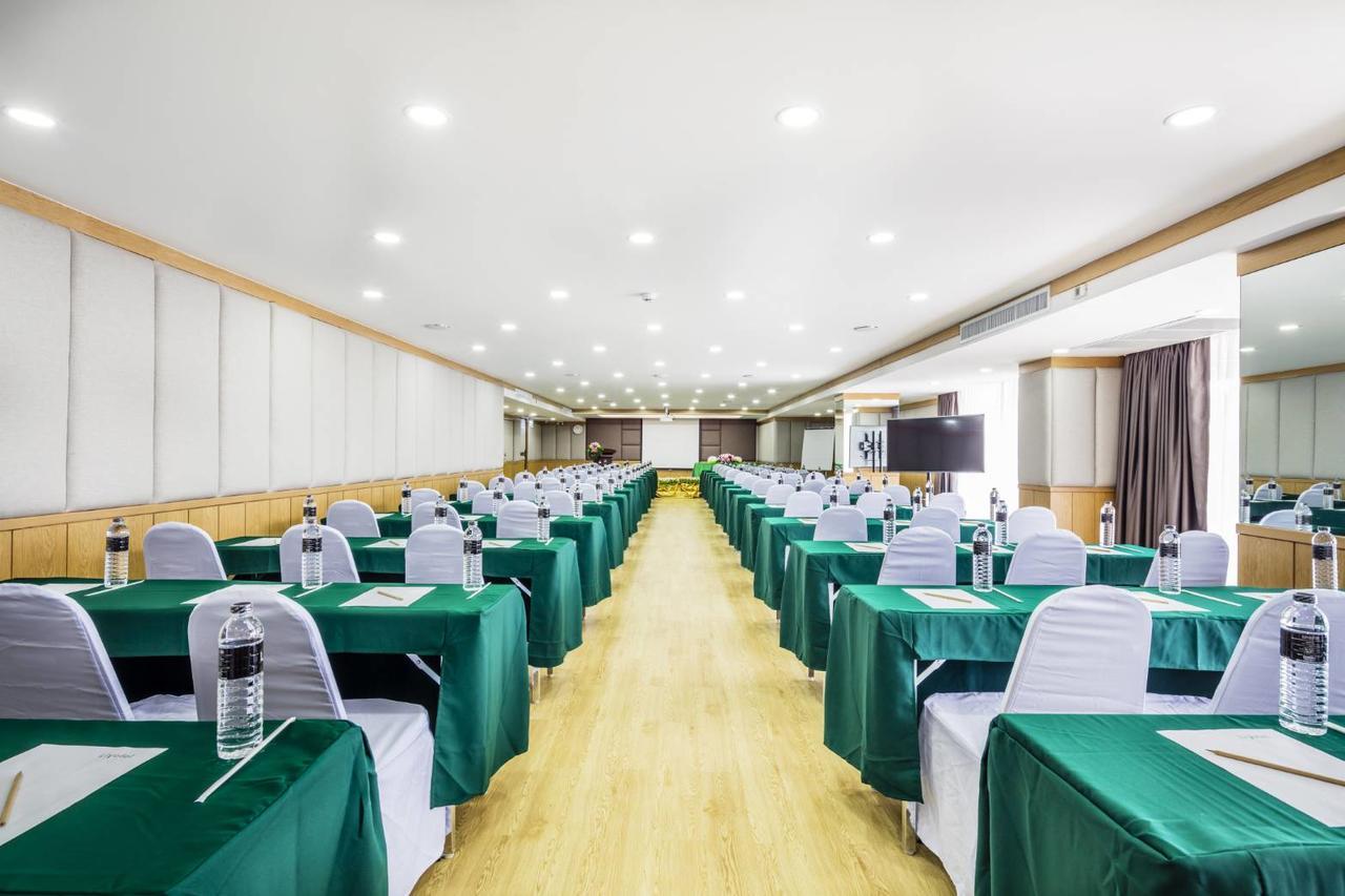 Livotel Hotel Hua Mak Bangkok Eksteriør bilde